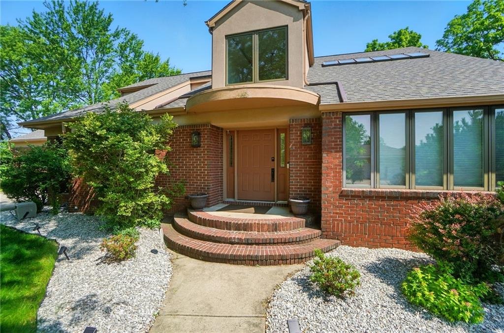 Second exterior view of 4267 Glenbrook Drive