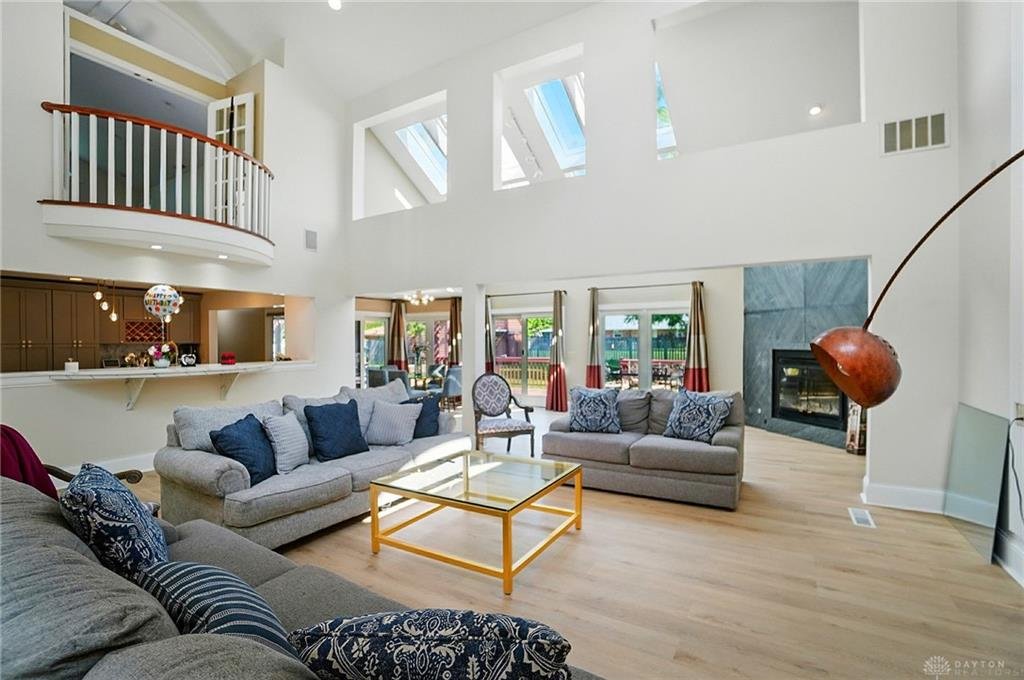 Second living space inside 4267 Glenbrook Drive