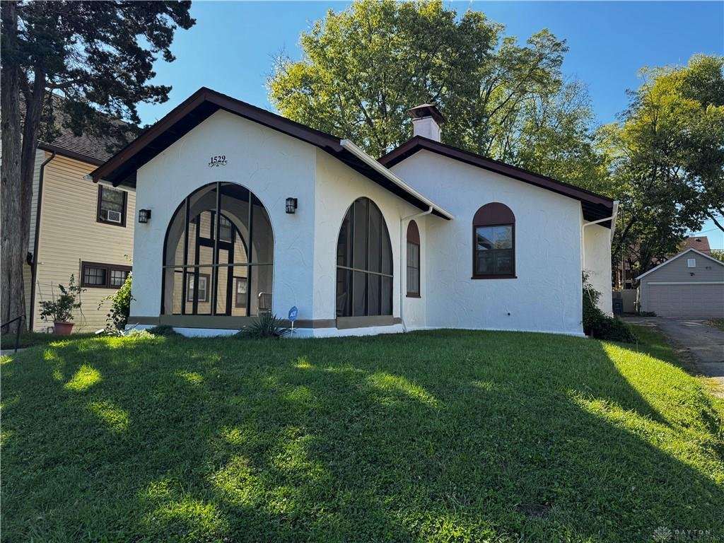 Exterior of 1529 N Euclid Avenue, Dayton Ohio