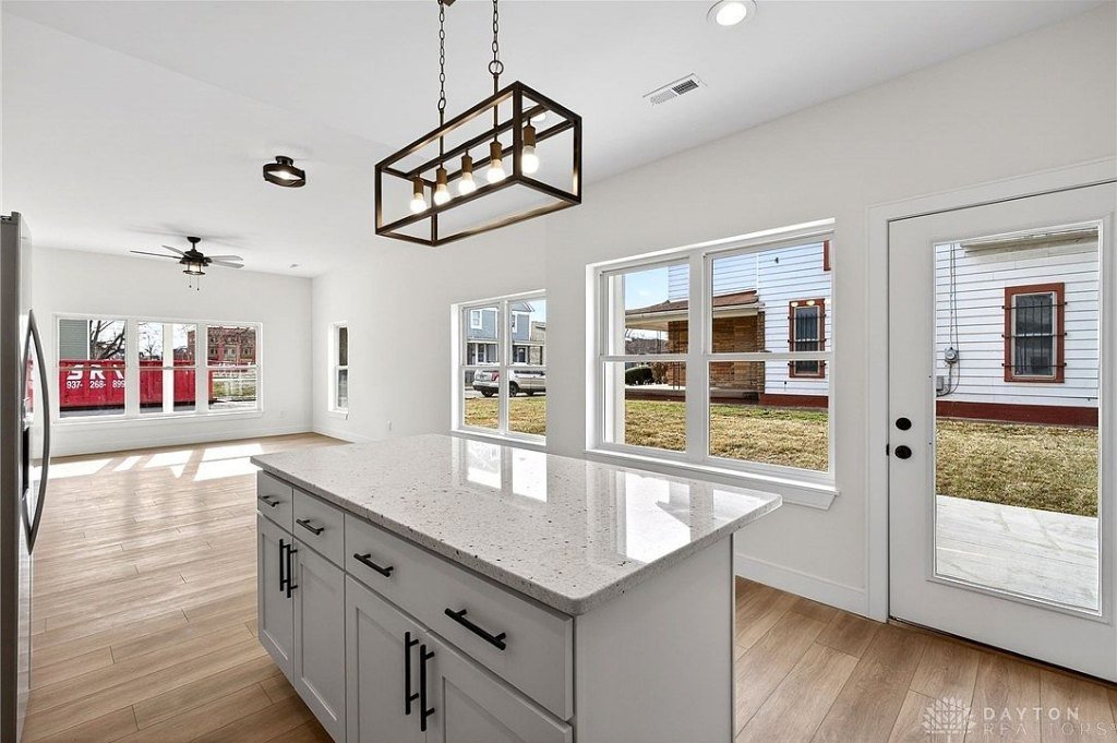 1131 W. Second Street open kitchen and great room