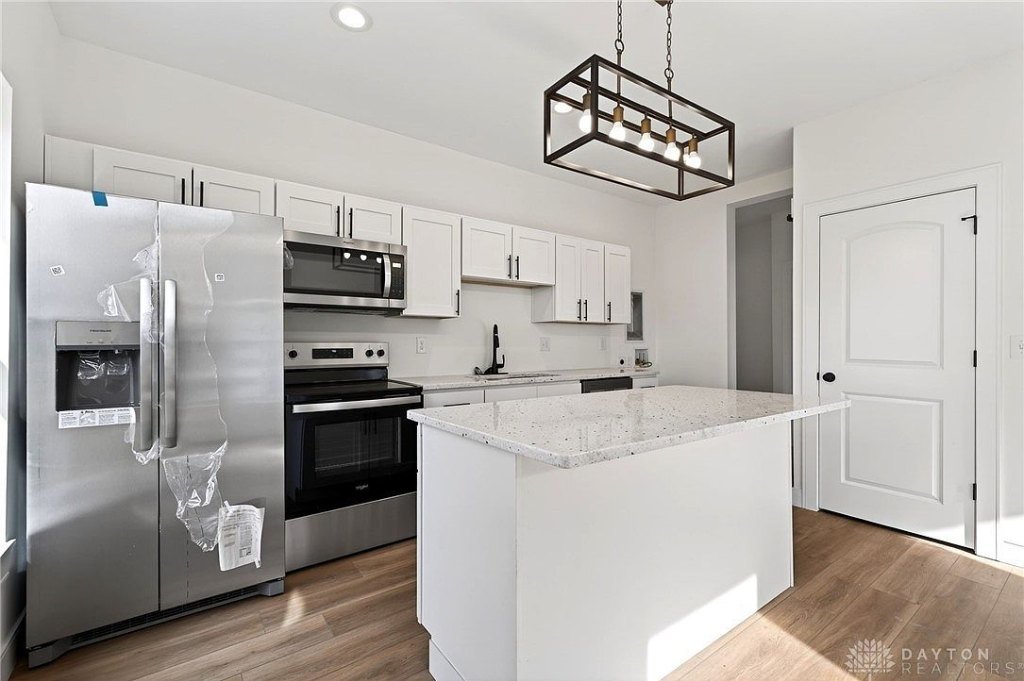 1131 W. Second Street accessory dwelling unit kitchen